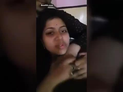 Bangla deshi bhabhi ko uske devar ne pataya or kiss kiya || indian new marrie bhabhi live affair with her brother in non || best video || new sex style